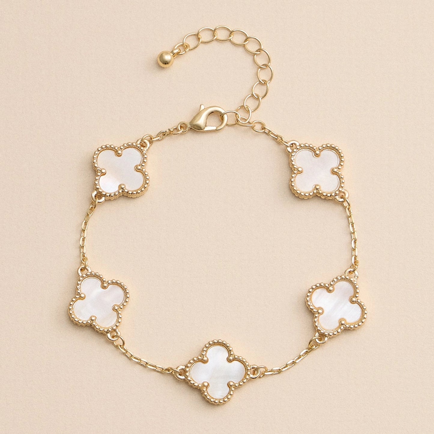 White & Gold Mother of Pearl Clover Bracelet